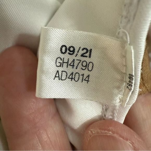 Adidas White Performance Sports Bra - Picture 4 of 5